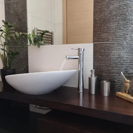 Palmyra Villa Athens