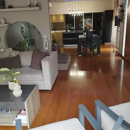Palmyra Villa *