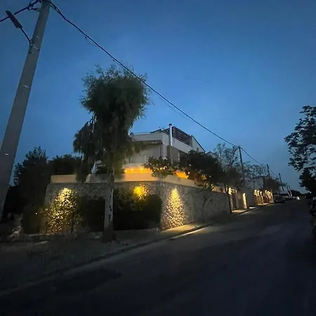 Palmyra * Athens
