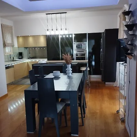 Palmyra Villa Athens