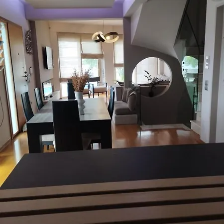 Palmyra Villa *
